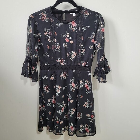 Ardene Floral Lace Three Quarter Sleeve Midi Dress Small - Picture 13 of 13